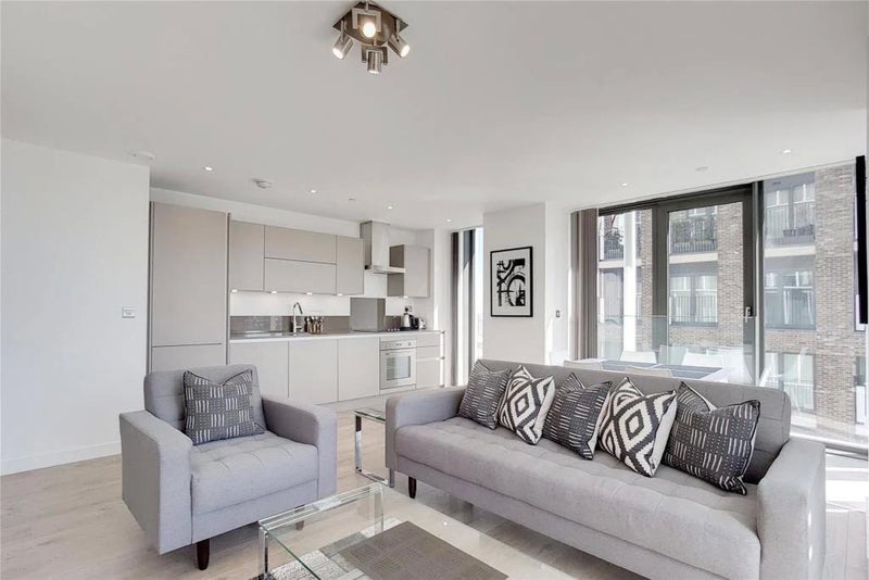 Room Great Eastern Road in Greater London