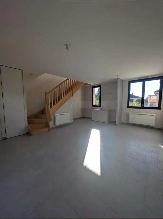 Maison Rue Jules Guesde à Saint-Parres-aux-Tertres