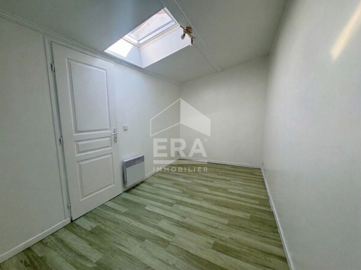 Flat Rue des Pourteaux in Médis