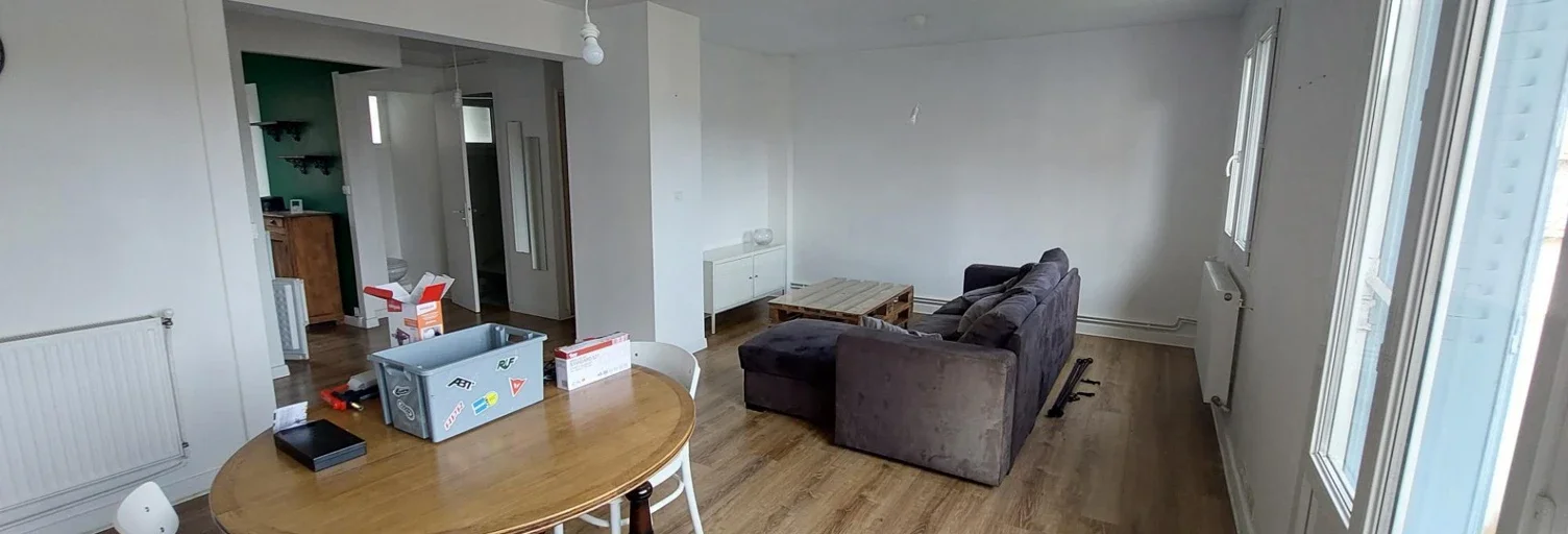 Flat Rue du Buisset in Saint-Romain-en-Gal