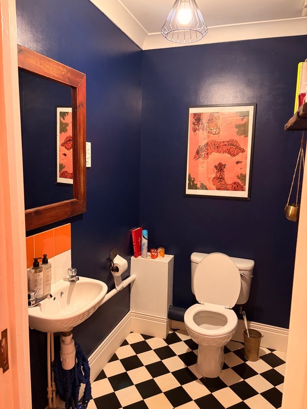 Room Henry Dent Close in Greater London