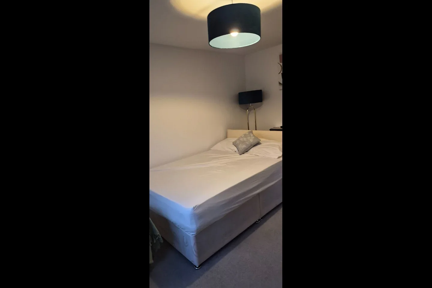 Room Kelly Road in High Wycombe