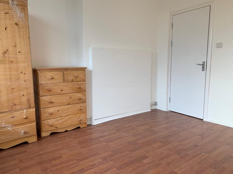 Flat Empson Street in Greater London