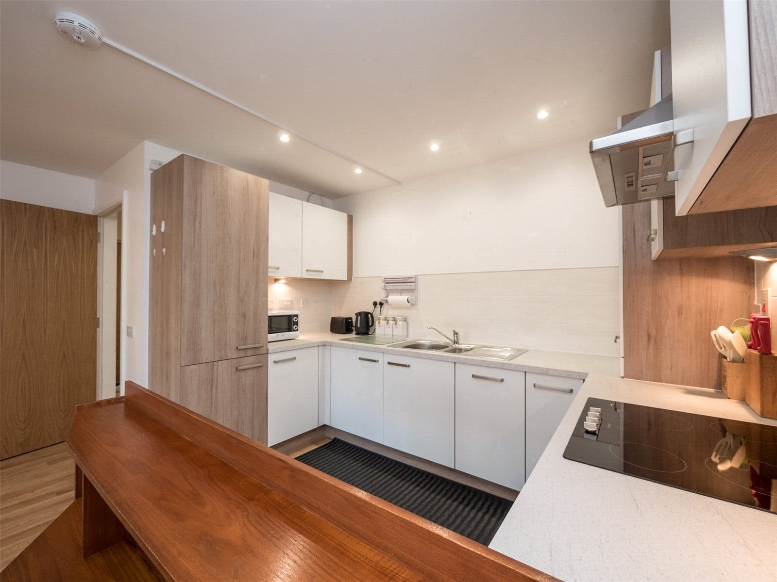 Flat Drum Brae South in City of Edinburgh