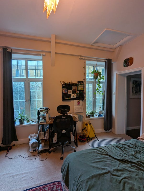 Room Hamilton Square in Greater London