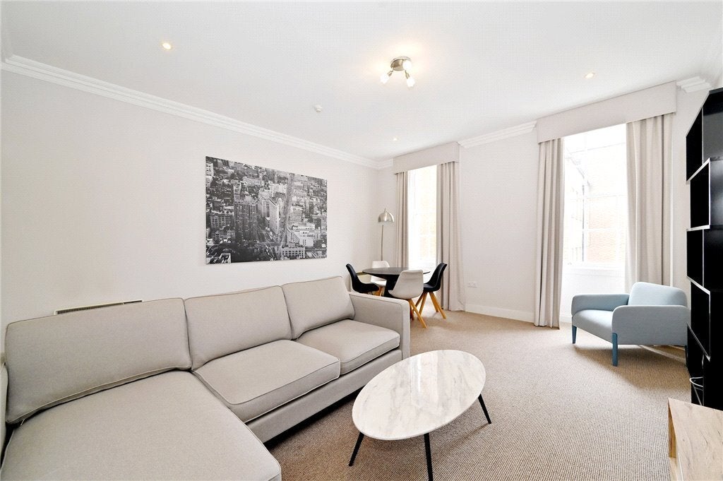 Flat Baker Street in City of Westminster