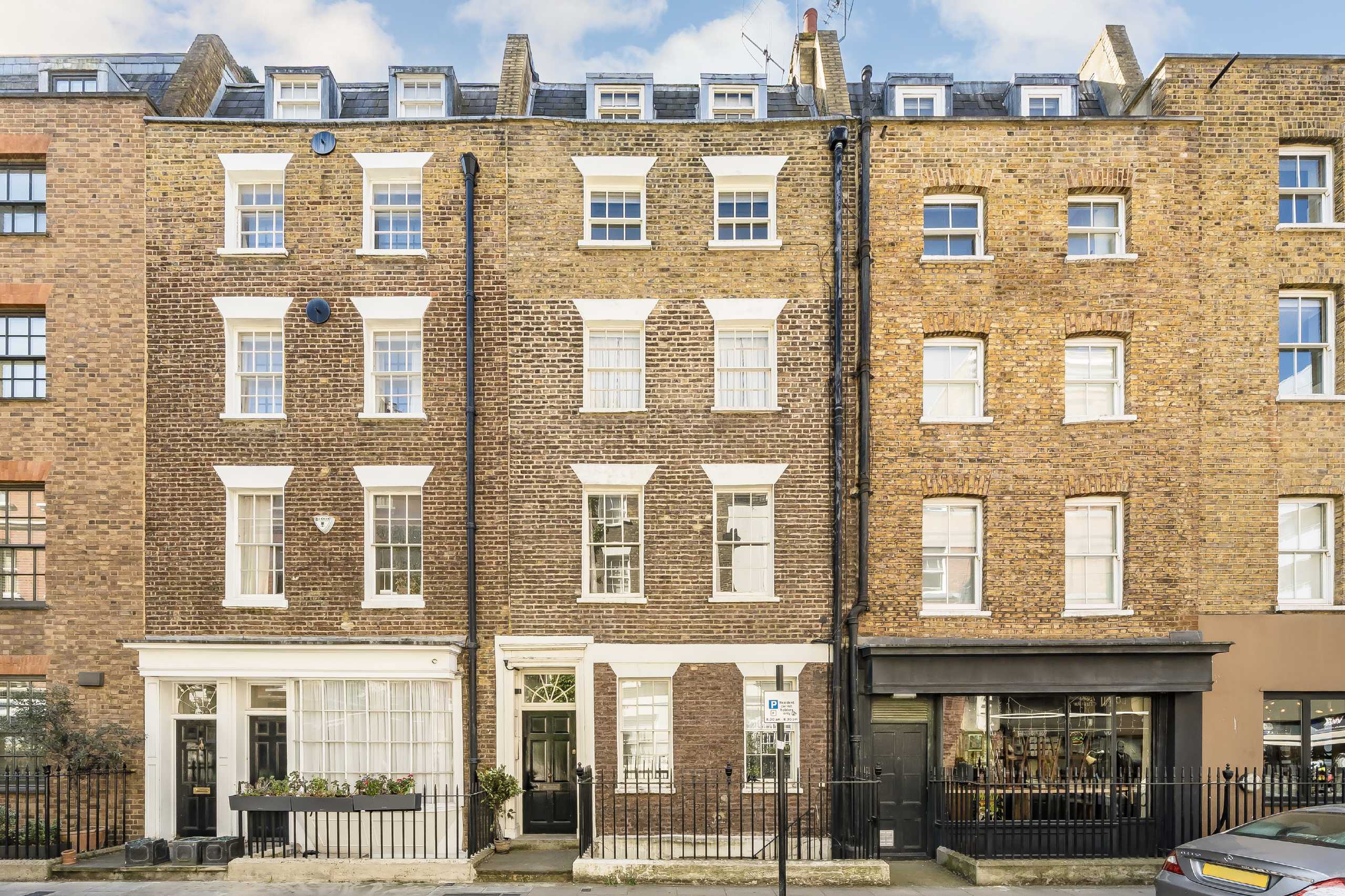 Flat Bulstrode Street in City of Westminster