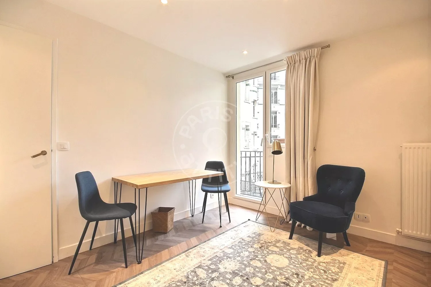 Flat Avenue Victor Hugo in Paris