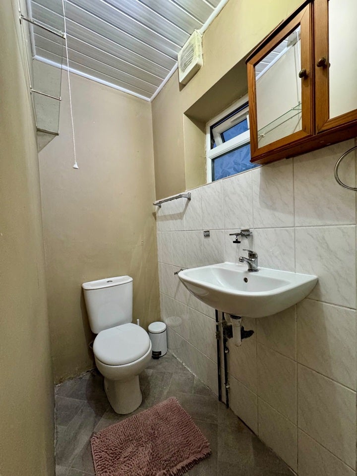 Flat Eton Road in Greater London