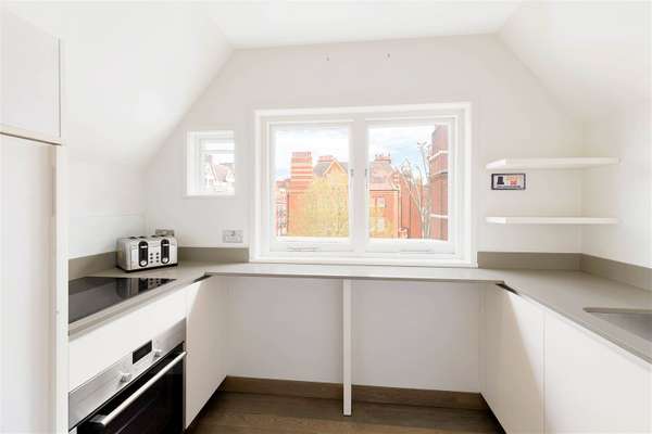 Flat Cadogan Gardens in Greater London
