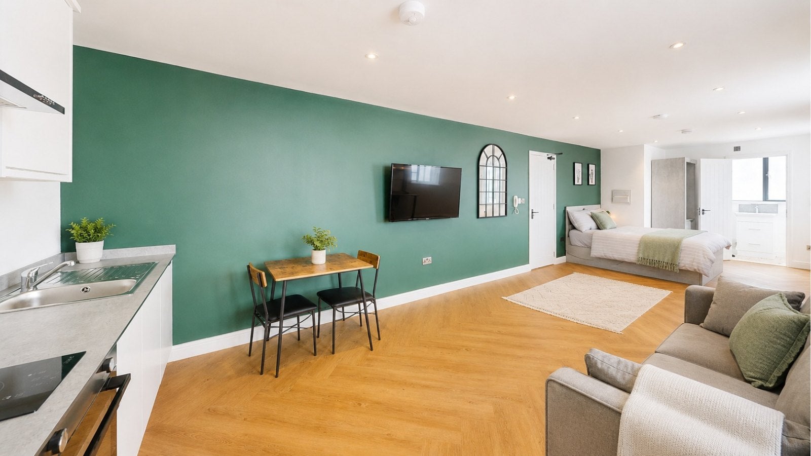 Room Derby Road in Charnwood