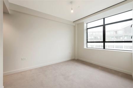 Flat Wood Lane in Greater London