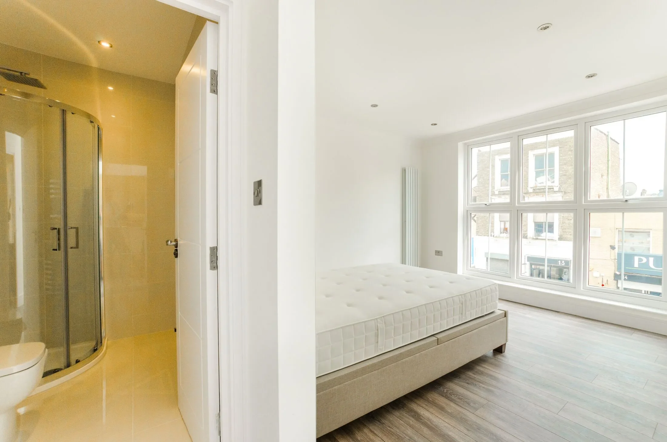 Flat Fonthill Road in Greater London