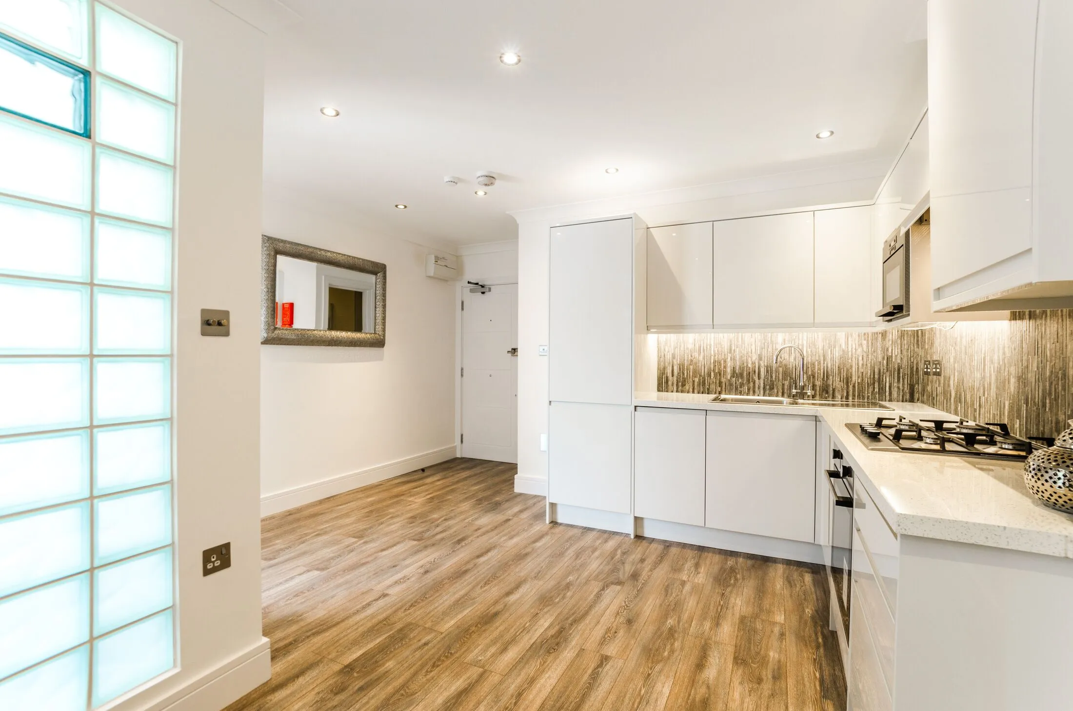 Flat Fonthill Road in Greater London