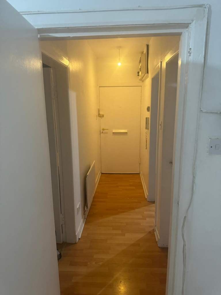 Flat Loganlea Drive in City of Edinburgh