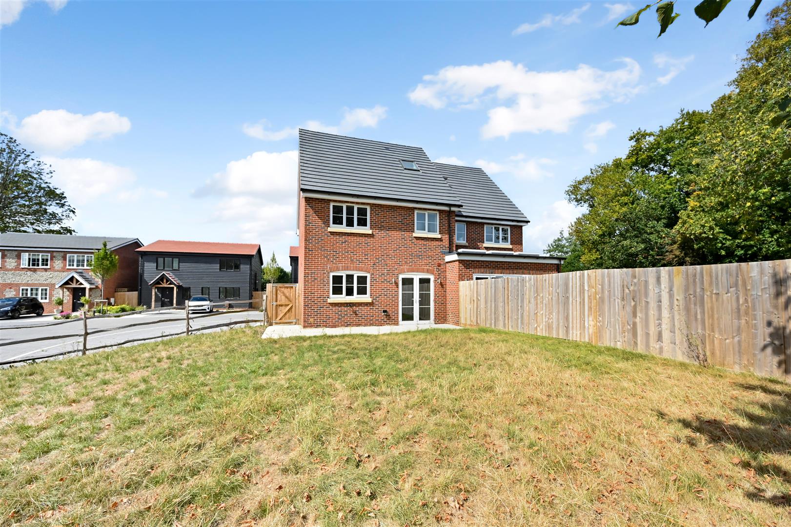 House Yapton Lane in Arun