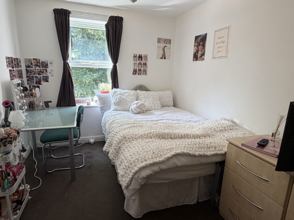 Room Sherwood Street in Manchester