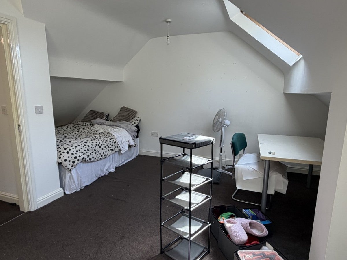 Room Sherwood Street in Manchester