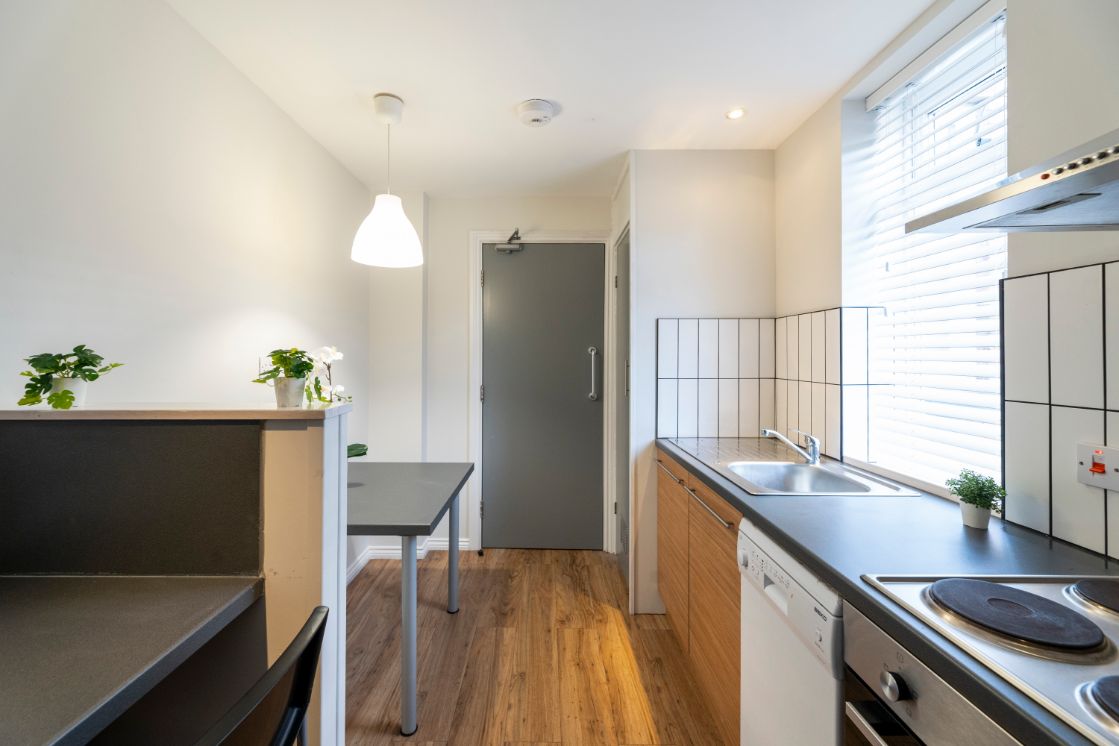 Room Trewhitt Road in Newcastle upon Tyne