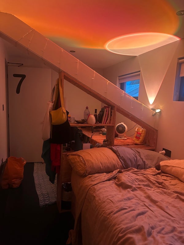 Room Overbury Road in Greater London