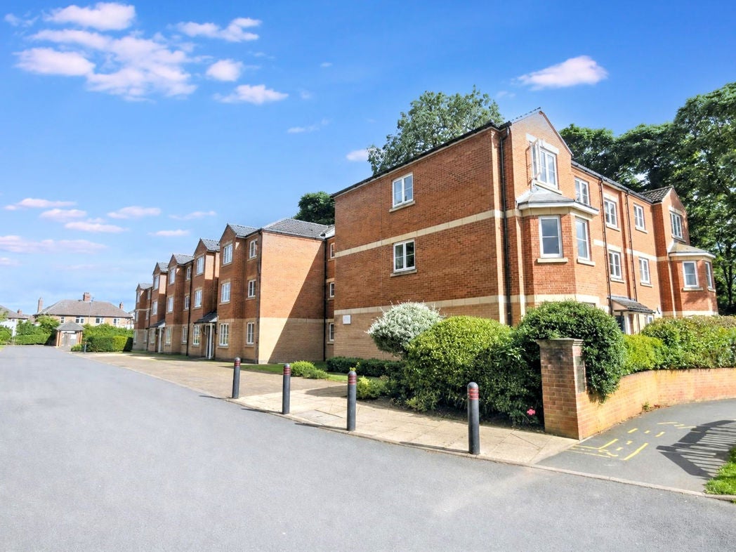 Flat Dorlcote Place in Stockton-on-Tees