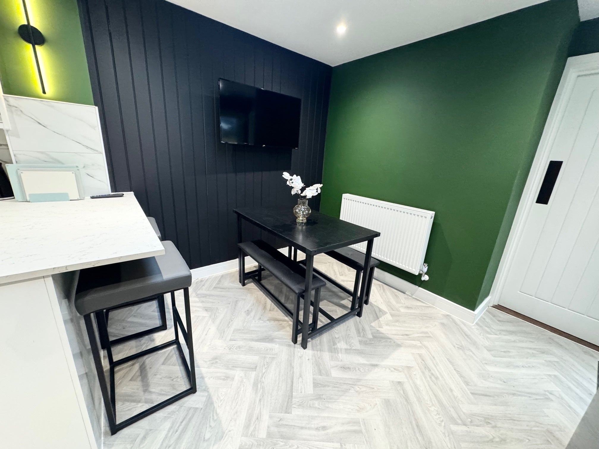 Room Highfield Road in Bournemouth