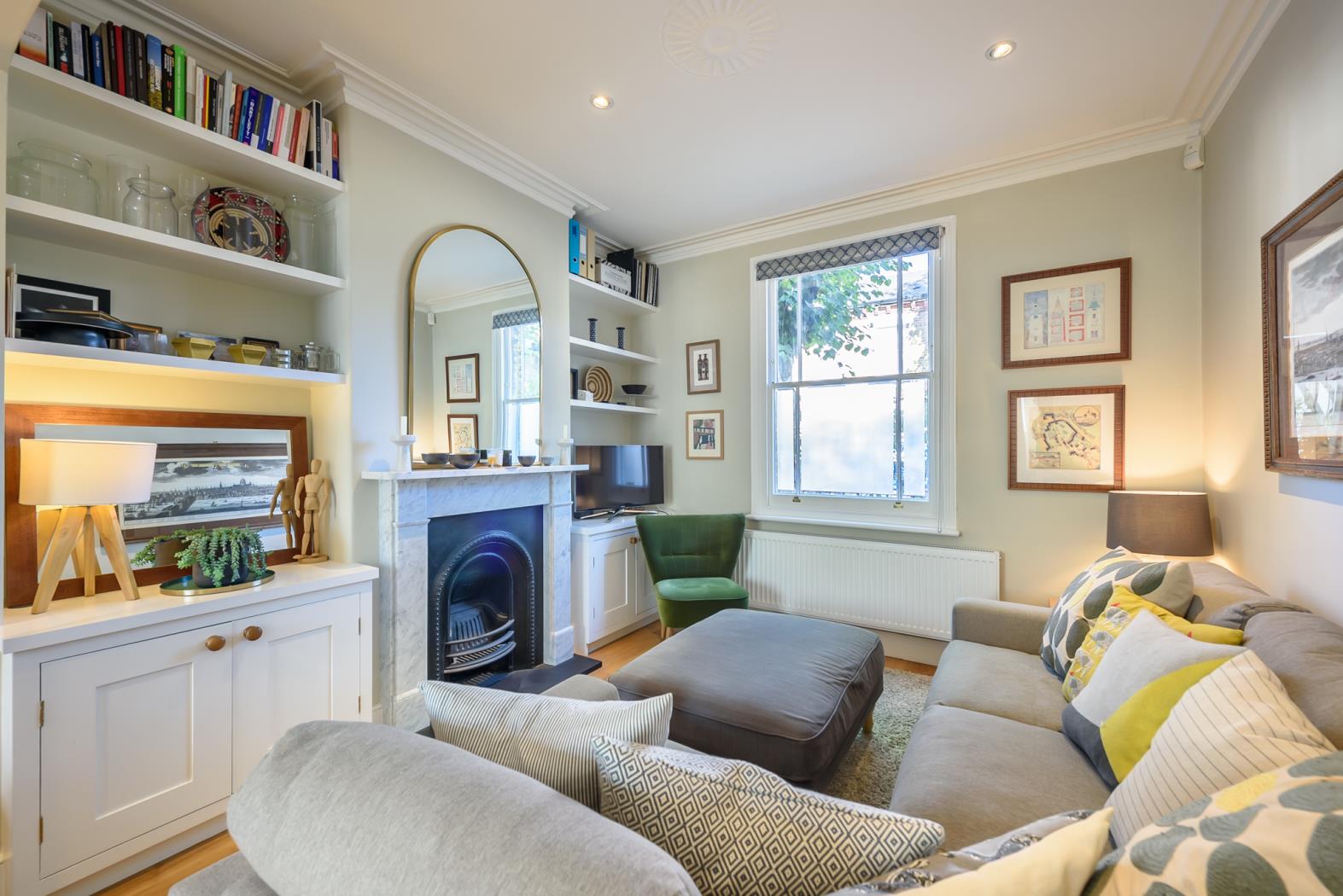 House Ashbury Road in Greater London
