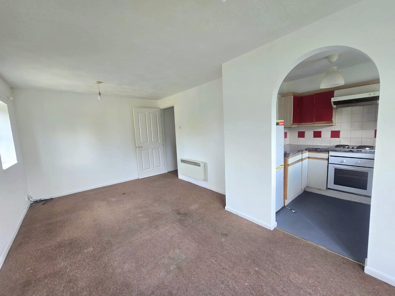 Flat Cygnet Close in Greater London