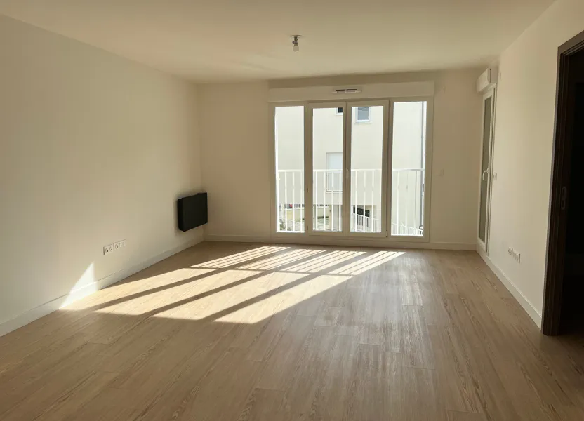 Appartement Avenue de l'Aqueduc à Sainte-Geneviève-des-Bois