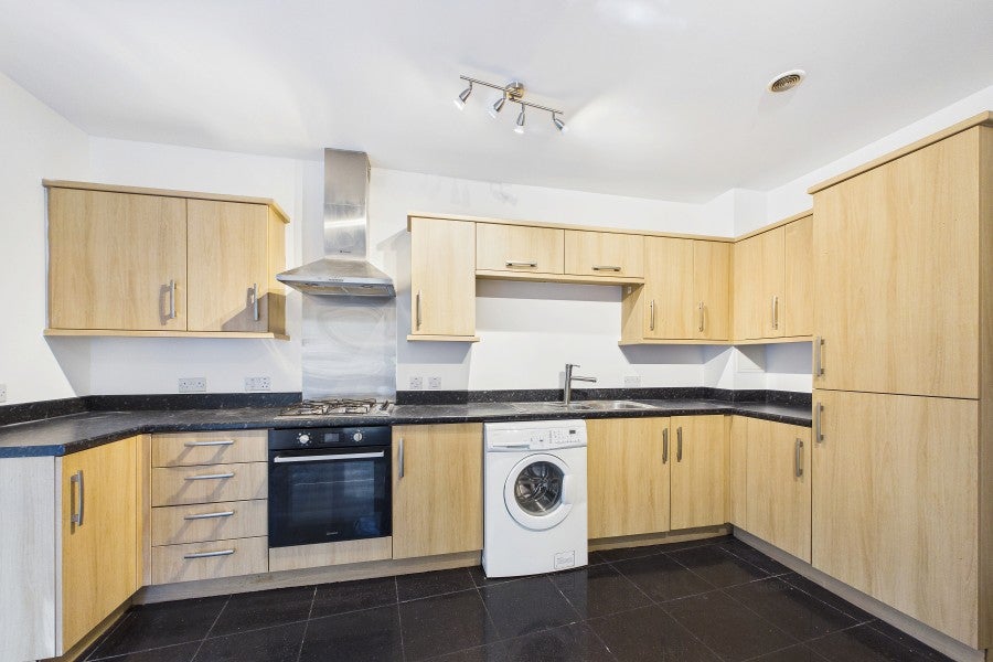 House Coombe Way in Rushmoor