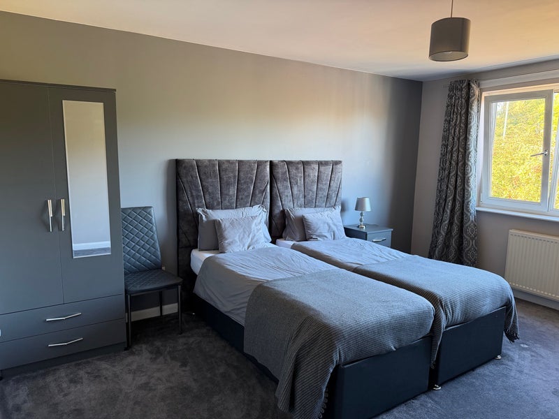 Room South Parrotshot in City of Edinburgh