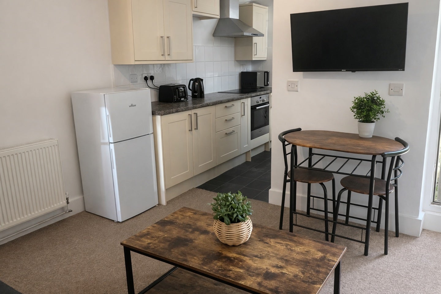 Room Holmewood Road in Tunbridge Wells