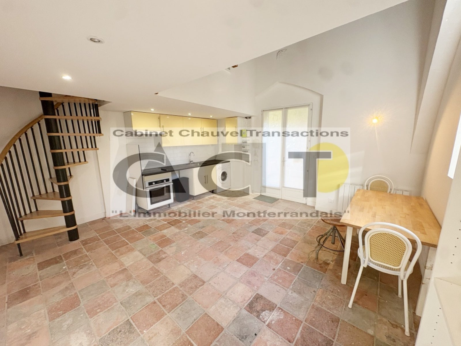 Flat HLM Saint-Jean Chandiots in Clermont-Ferrand