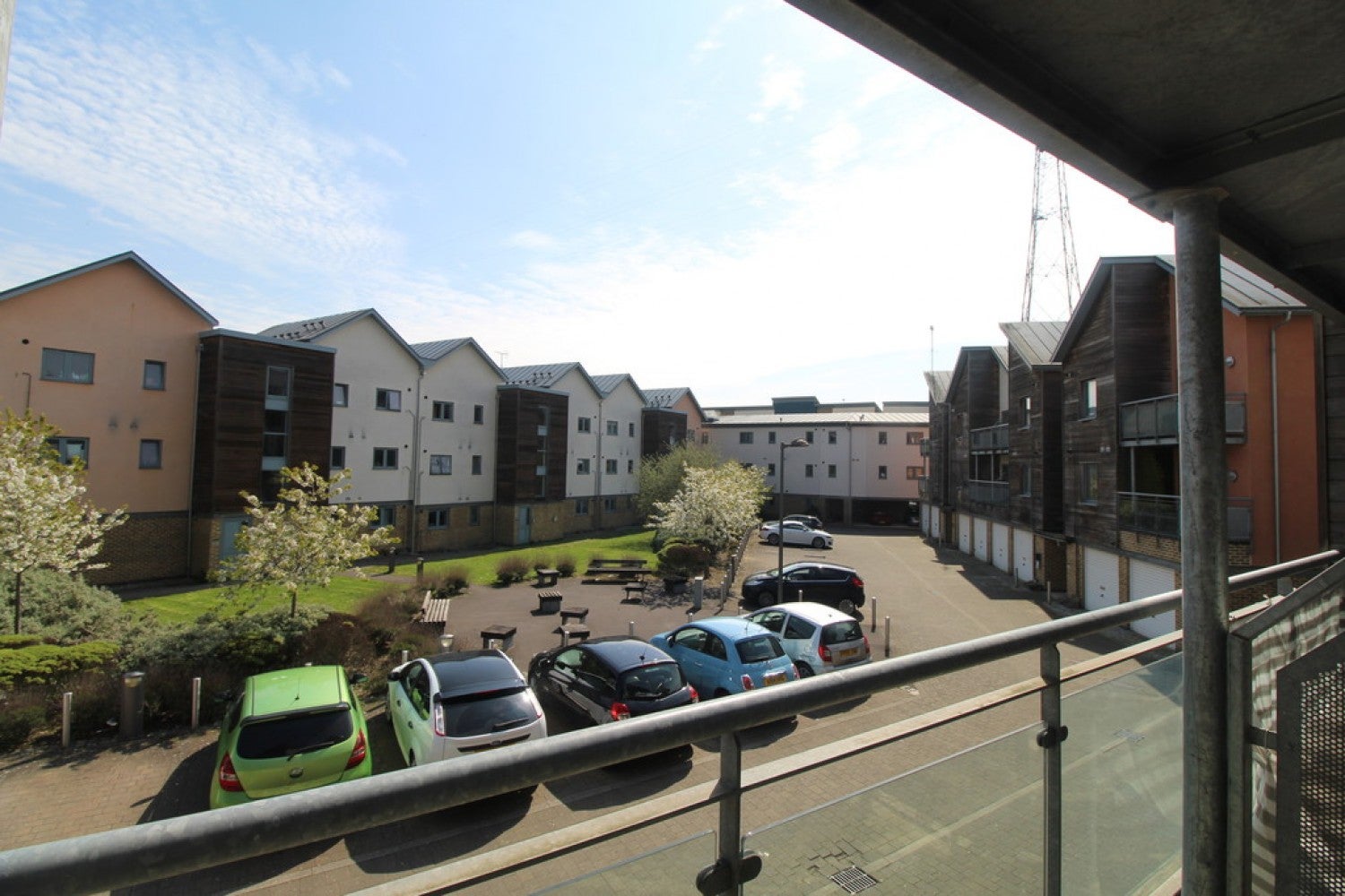 Flat Quayside Drive in Colchester