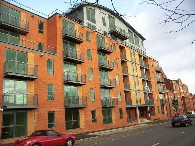 Flat St Marys Road in Wombwell