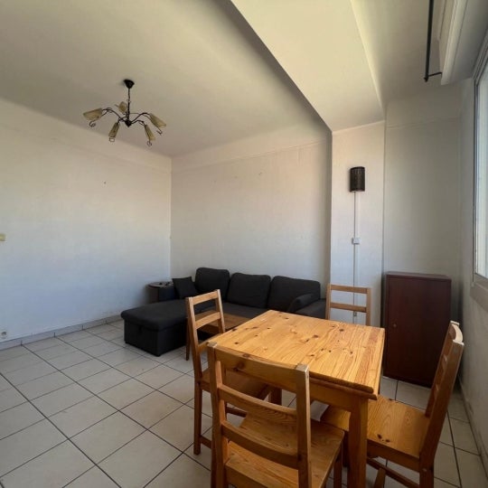 Appartement Rue Jeanne de Chantal à Marseille