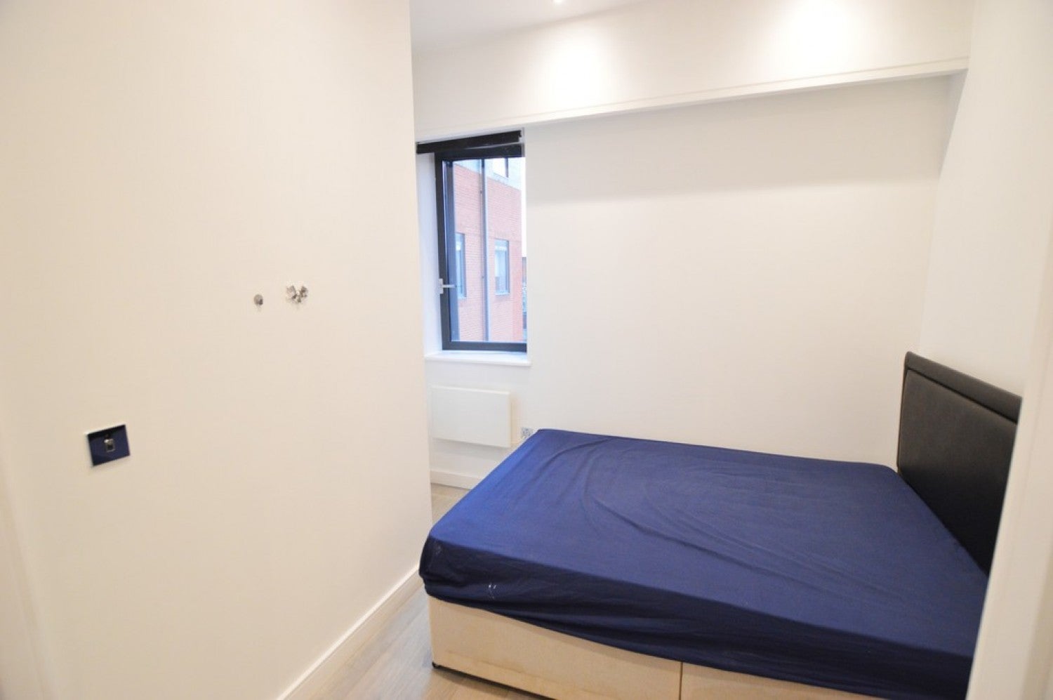 Flat Wexham Road in Slough