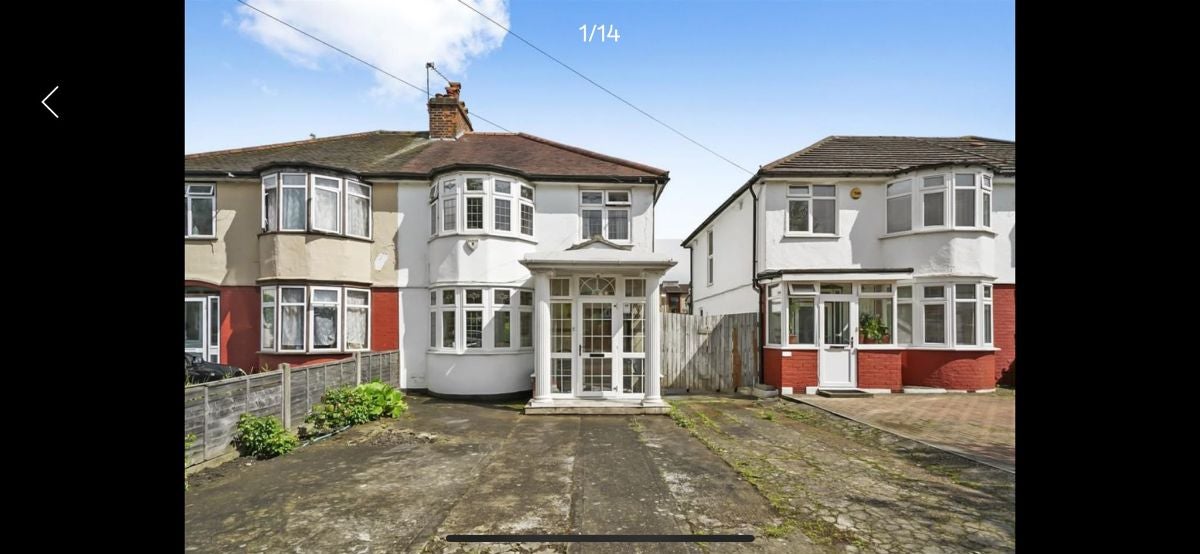 House Maybank Avenue in Greater London