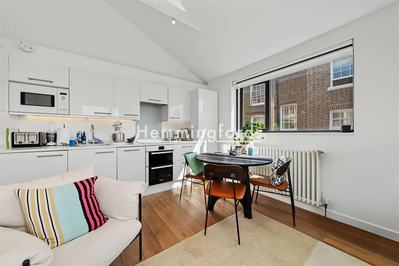 House Barnsbury Terrace in Greater London