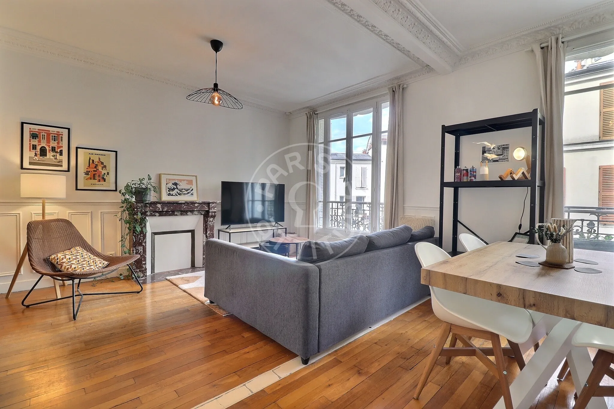Appartement Rue Couche à Paris