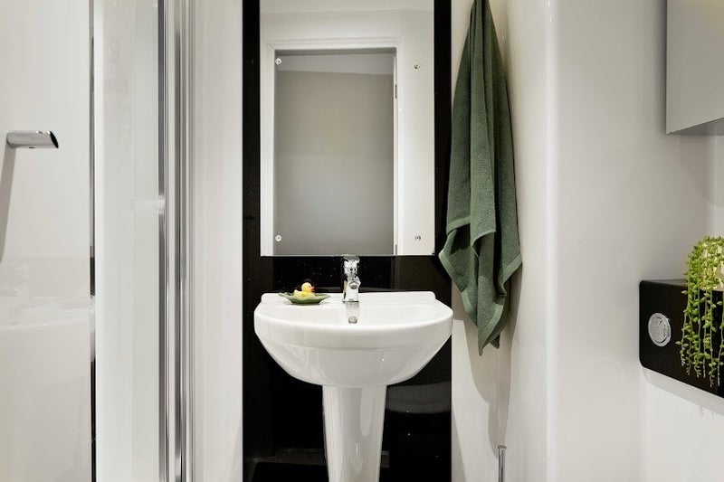 Room Hales Street in Coventry