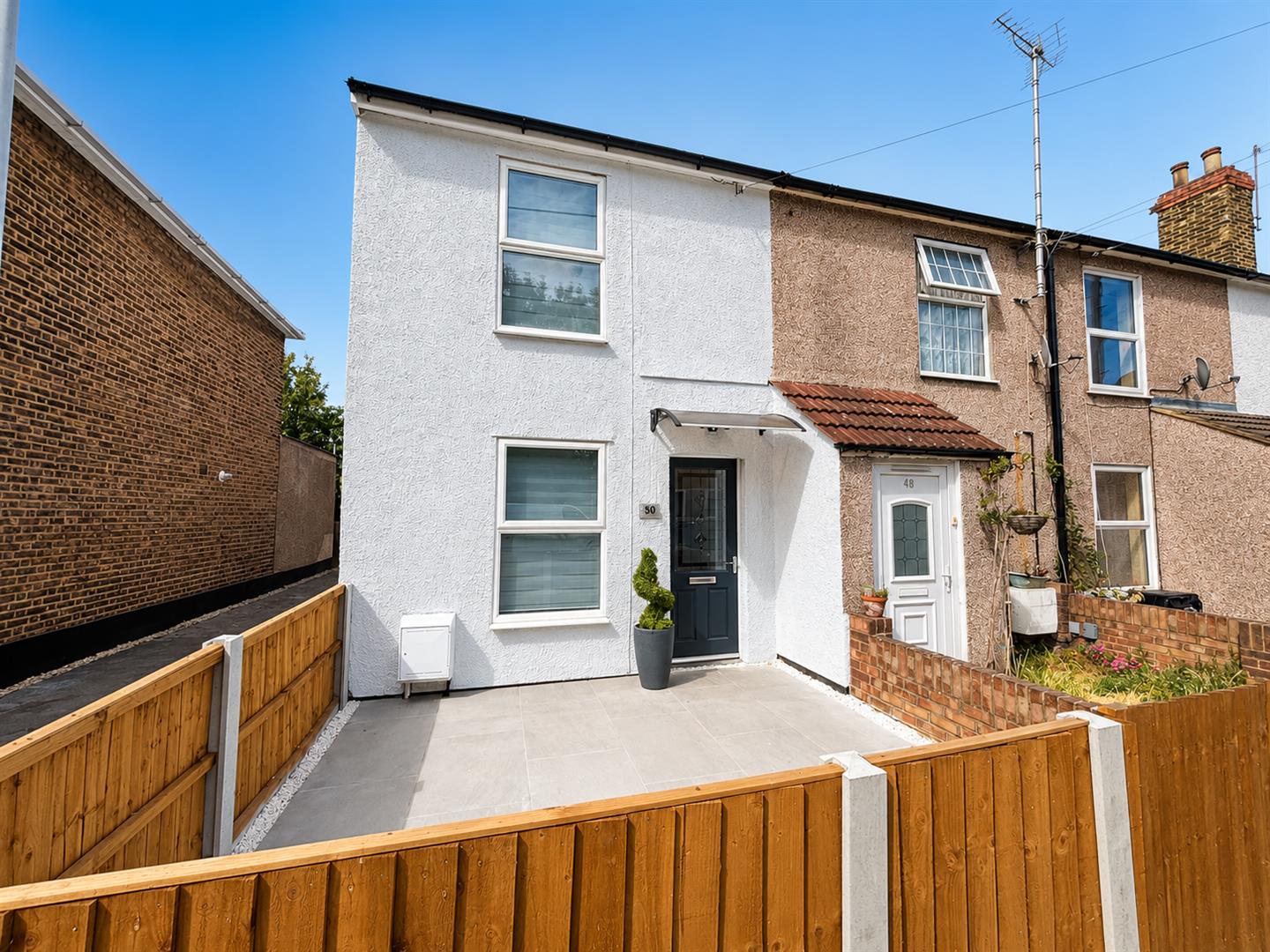 House Prospect Place in Grays