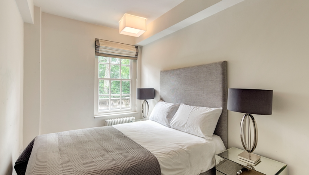 Flat Ixworth Place in Greater London