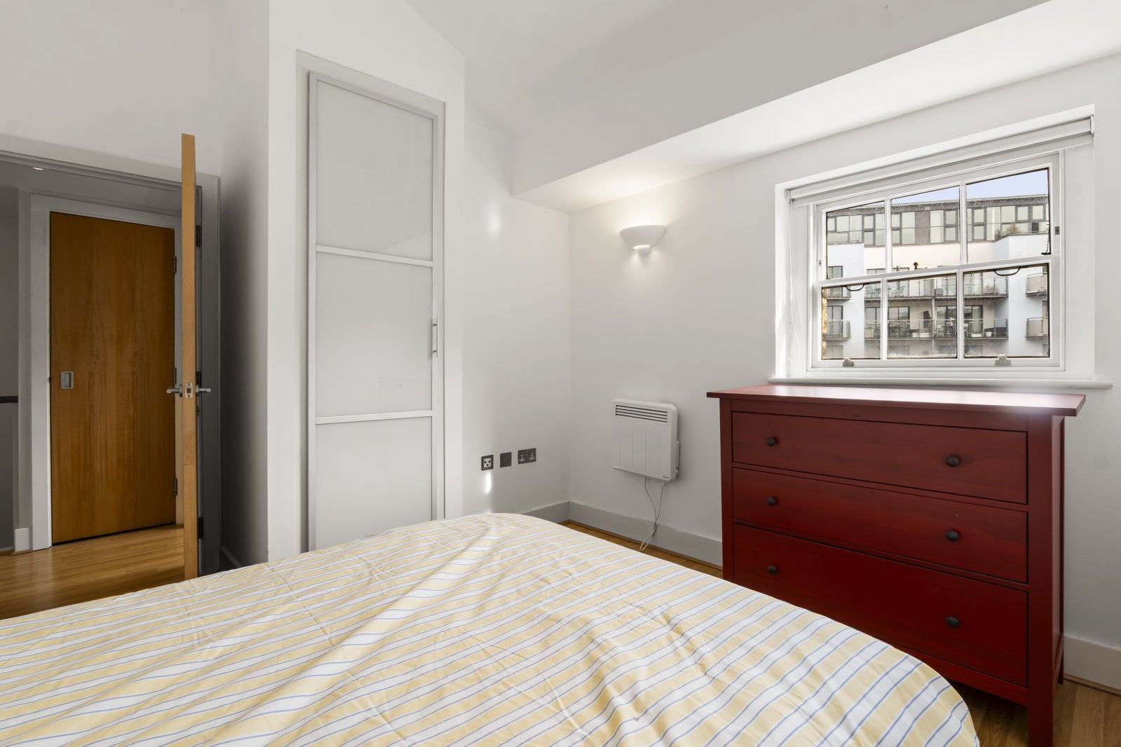 Flat St. John Street in Greater London