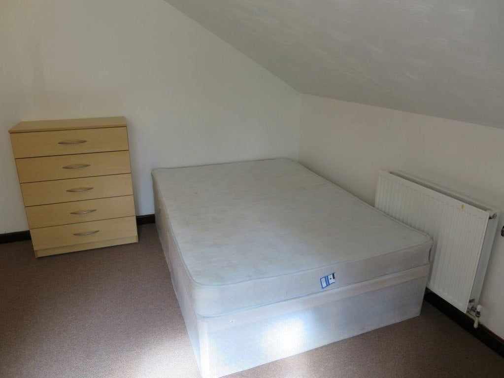 Room Cowley Road in Oxford