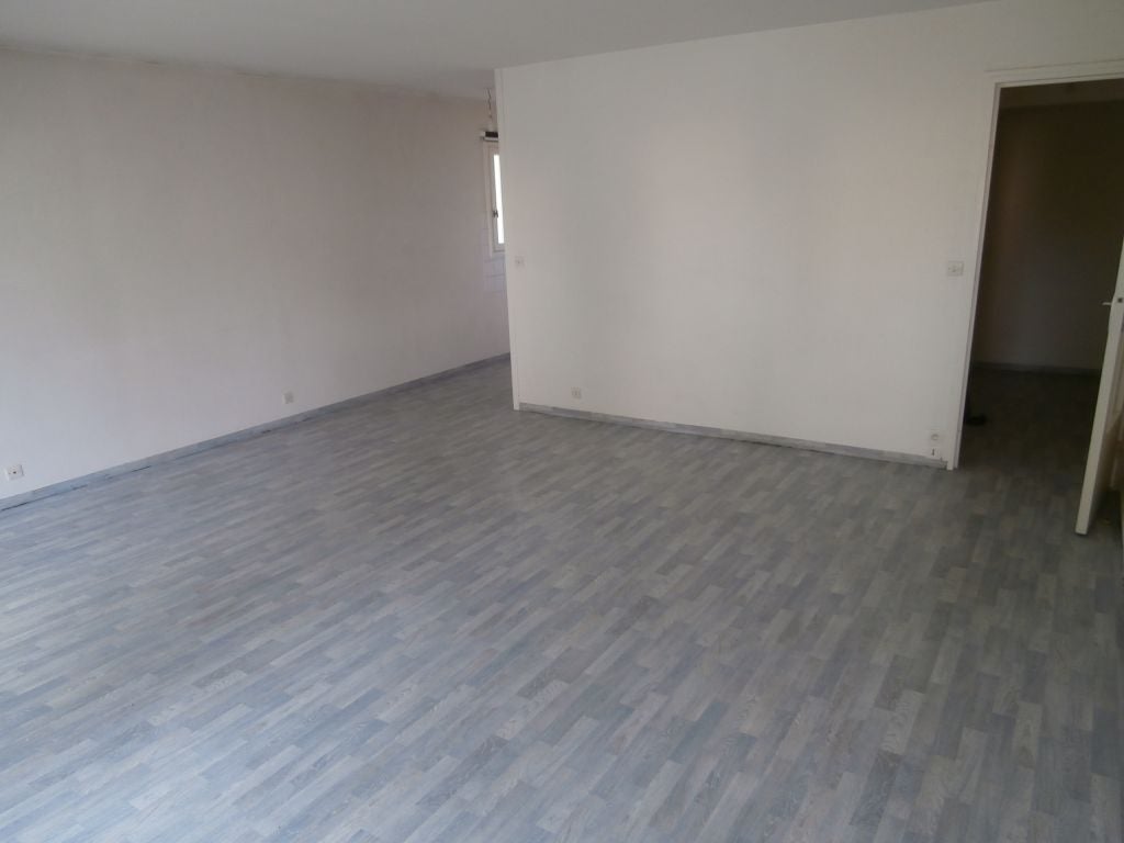 Flat Allée René Hirel in Rennes