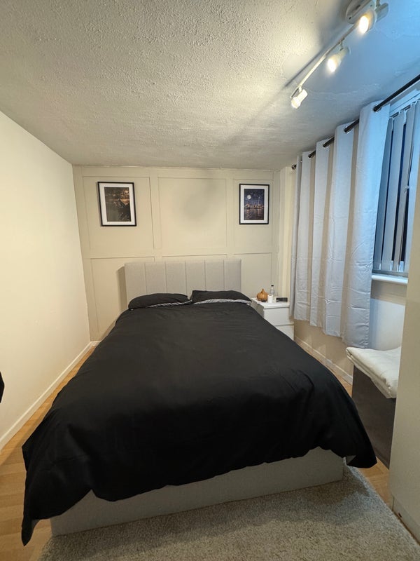 Room Craigieburn Road in Cumbernauld