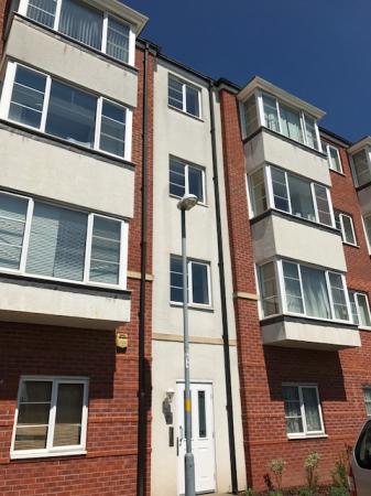 Flat Northcroft Way in Birmingham