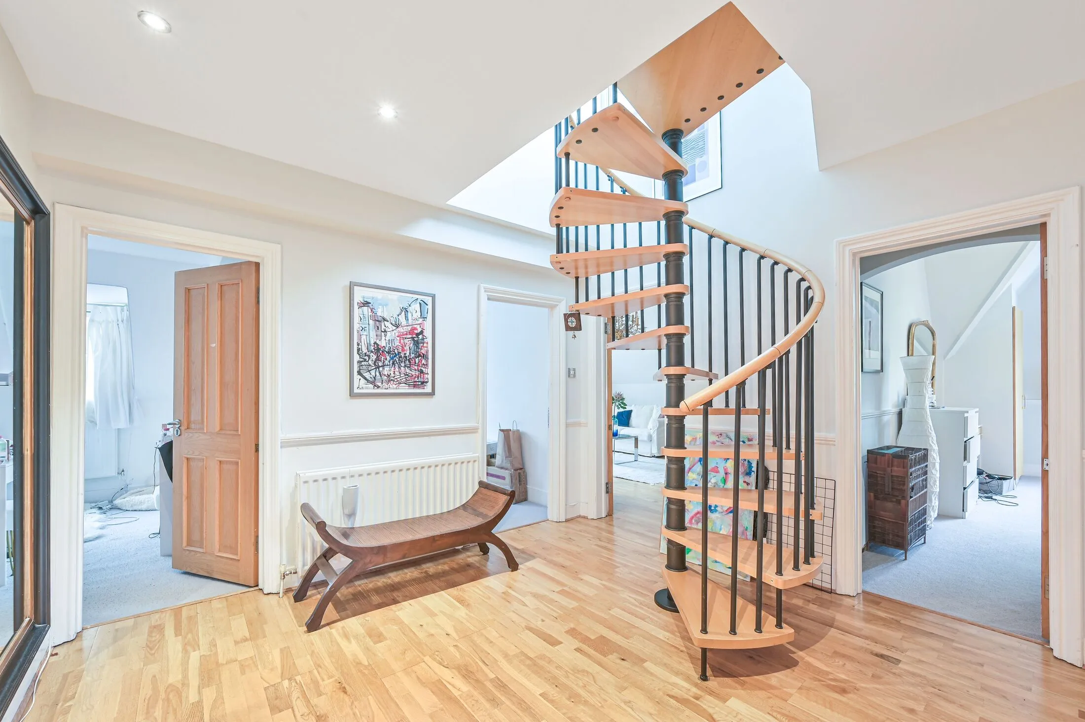 Flat Maresfield Gardens in Greater London