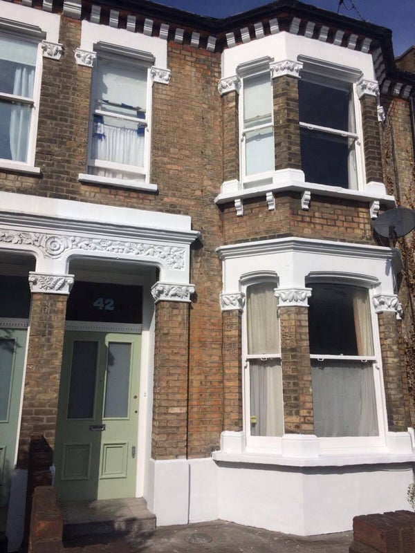 Room Bloemfontein Road in Greater London